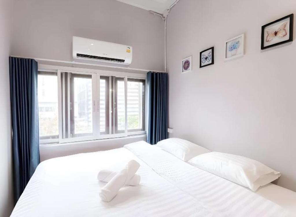 Oyo 480 Lemon Siam Hostel Bangkok Buitenkant foto